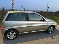 Usata Lancia Ypsilon 60 CV (44 kW) 2001 Grigio Utilitaria