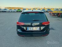 Usata VW Passat 120 CV (88 kW) 2017 Nero Station wagon