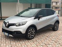Usata Renault Captur Intens 90 CV (66 kW) 2016 Argento SUV
