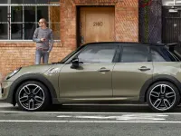 Usata Mini ONE 75 CV (55 kW) 2020 Beige Utilitaria