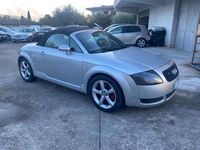 Usata Audi TT Roadster 225 CV (165 kW) 2000 Argento Cabrio