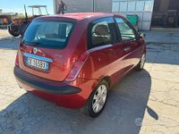 Usata Lancia Ypsilon 70 CV (51 kW) 2004 Utilitaria