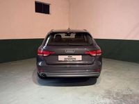 Usata Audi A4 Sport 150 CV (110 kW) 2018 Grigio platinum Station wagon
