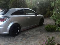 Usata Opel Astra GTC 125 CV (91 kW) 2007 Coupé