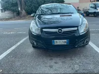 Usata Opel Corsa 90 CV (66 kW) 2006 Nero Utilitaria