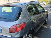 Usata Peugeot 206 68 CV (50 kW) 2005 Utilitaria