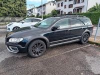 Usata Volvo XC70 185 CV (136 kW) 2007 Nero Station wagon