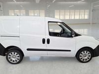 Usata Opel Combo 95 CV (69 kW) 2018 Bianco Monovolume