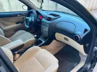 Usata Alfa Romeo 147 101 CV (74 kW) 2008 Nero Utilitaria