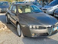 Usata Alfa Romeo 159 197 CV (144 kW) 2008 Grigio Berlina