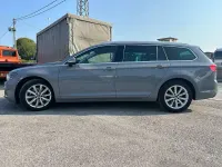 Usata VW Passat Business 122 CV (89 kW) 2022 Moonstone grey pastello Station wagon