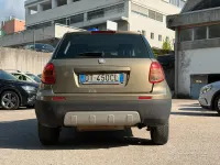 Usata Fiat Sedici 120 CV (88 kW) 2008 Marrone SUV