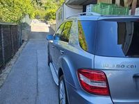 Usata Mercedes ML350 235 CV (172 kW) 2009 Grigio SUV