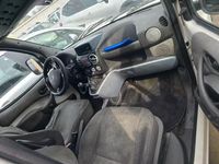 Usata Fiat Doblò Active 104 CV (76 kW) 2005 Bianco Monovolume