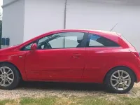 Usata Opel Corsa 80 CV (58 kW) 2007 Rosso Utilitaria