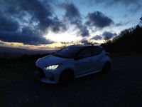 Usata Toyota Yaris Hybrid Style 92 CV (67 kW) 2022 Bianco Berlina