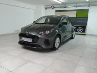Nuova Mazda 2 116 CV (85 kW) 2026 Lead grey Utilitaria