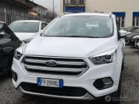 Usata Ford Kuga Business Edition 120 CV (88 kW) 2019 Bianco SUV