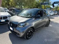 Usata Smart ForFour 71 CV (52 kW) 2016 Grigio Utilitaria