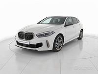 Usata BMW M135 Shadowline 306 CV (225 kW) 2021 Alpin white Utilitaria