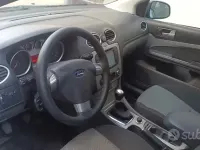 Usata Ford Focus 109 CV (80 kW) 2010 Grigio Station wagon