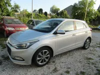 Usata Hyundai i20 Style 75 CV (55 kW) 2017 Argento Berlina