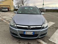 Usata Opel Astra Cosmo 120 CV (88 kW) 2005 Grigio Station wagon