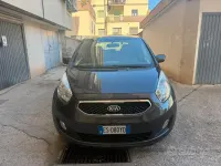 Usata Kia Venga 90 CV (66 kW) 2013 Grigio Utilitaria