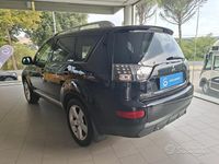 Usata Mitsubishi Outlander Instyle 140 CV (102 kW) 2008 Nero SUV
