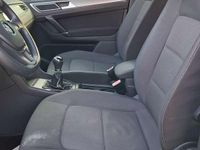 Usata VW Golf Sportsvan Highline 110 CV (80 kW) 2014 Nero Monovolume