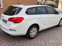 Usata Opel Astra 110 CV (80 kW) 2013 Bianco Station wagon