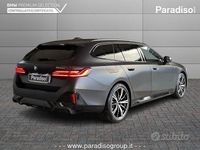 Nuova BMW 520 Comfort Edition 2025 Grigio Station wagon