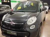 Begagnad Fiat 500L Lounge 80 HK (58 kW) 2014 Grå Minibuss