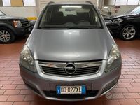 Usata Opel Zafira Cosmo 120 CV (88 kW) 2006 Grigio Monovolume