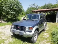 Usata Mitsubishi Pajero 84 CV (61 kW) 1996 Bluazzurro SUV