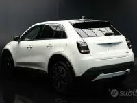 Nuova Fiat 600 La Prima 145 CV (106 kW) 2025 Bianco SUV