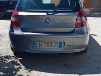 Usata BMW 118 122 CV (89 kW) 2005 Utilitaria