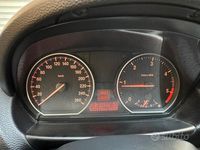 Usata BMW 120 177 CV (130 kW) 2009 Nero Utilitaria