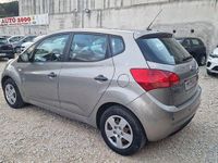 Usata Kia Venga 89 CV (65 kW) 2013 Grigio Utilitaria