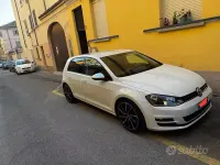 Usata VW Golf VII 85 CV (62 kW) 2014 Bianco Berlina
