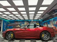 Usata Ferrari California 560 CV (411 kW) 2016 Rosso Cabrio