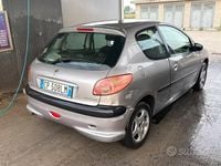 Usata Peugeot 206 68 CV (50 kW) 2004 Grigio Berlina