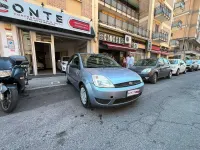 Usata Ford Fiesta 75 CV (55 kW) 2005 Grigio Utilitaria
