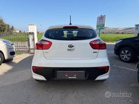 Usata Kia Rio Active 75 CV (55 kW) 2017 Other Berlina