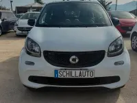 Usata Smart ForFour Passion 109 CV (80 kW) 2017 Bianco Utilitaria