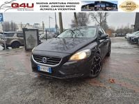 Usata Volvo V40 Kinetic 115 CV (84 kW) 2014 Nero Berlina
