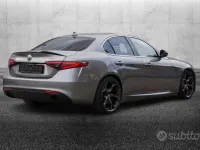 Usata Alfa Romeo Giulia Super 201 CV (147 kW) 2020 Grigio metallizzato Berlina