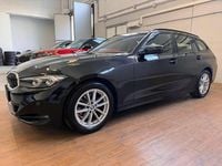 Usata BMW 318 150 CV (110 kW) 2023 Nero Station wagon