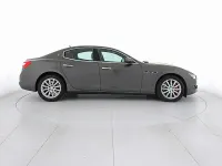Usata Maserati Ghibli 275 CV (202 kW) 2017 Grigio maratea Berlina