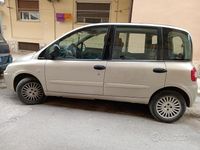 Usata Fiat Multipla 120 CV (88 kW) 2008 Giallo Monovolume